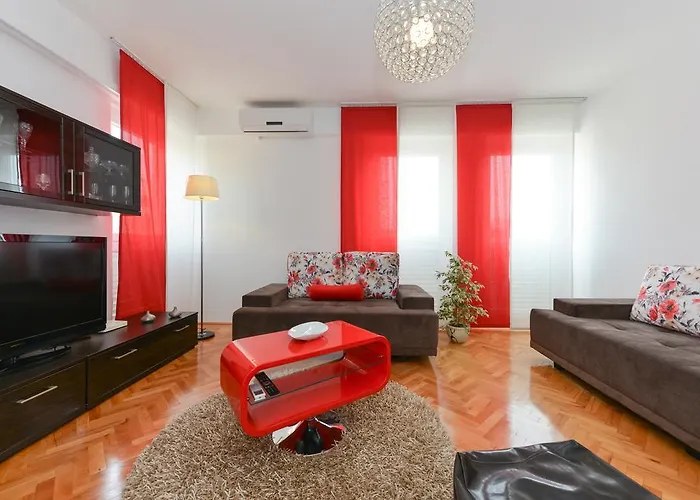 로만 포럼 아파트먼츠 자다르